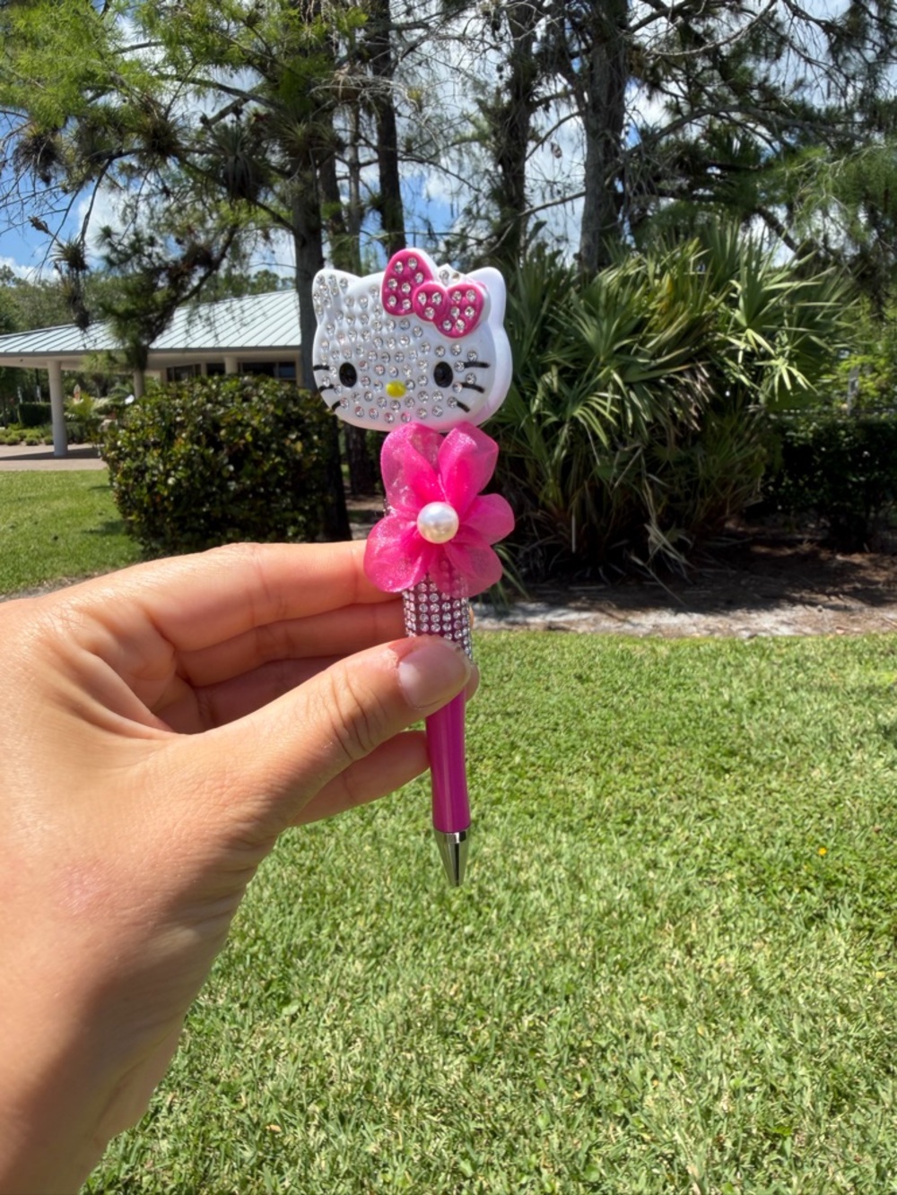 HELLO KITTY 🩷 - Picture 2 of 3